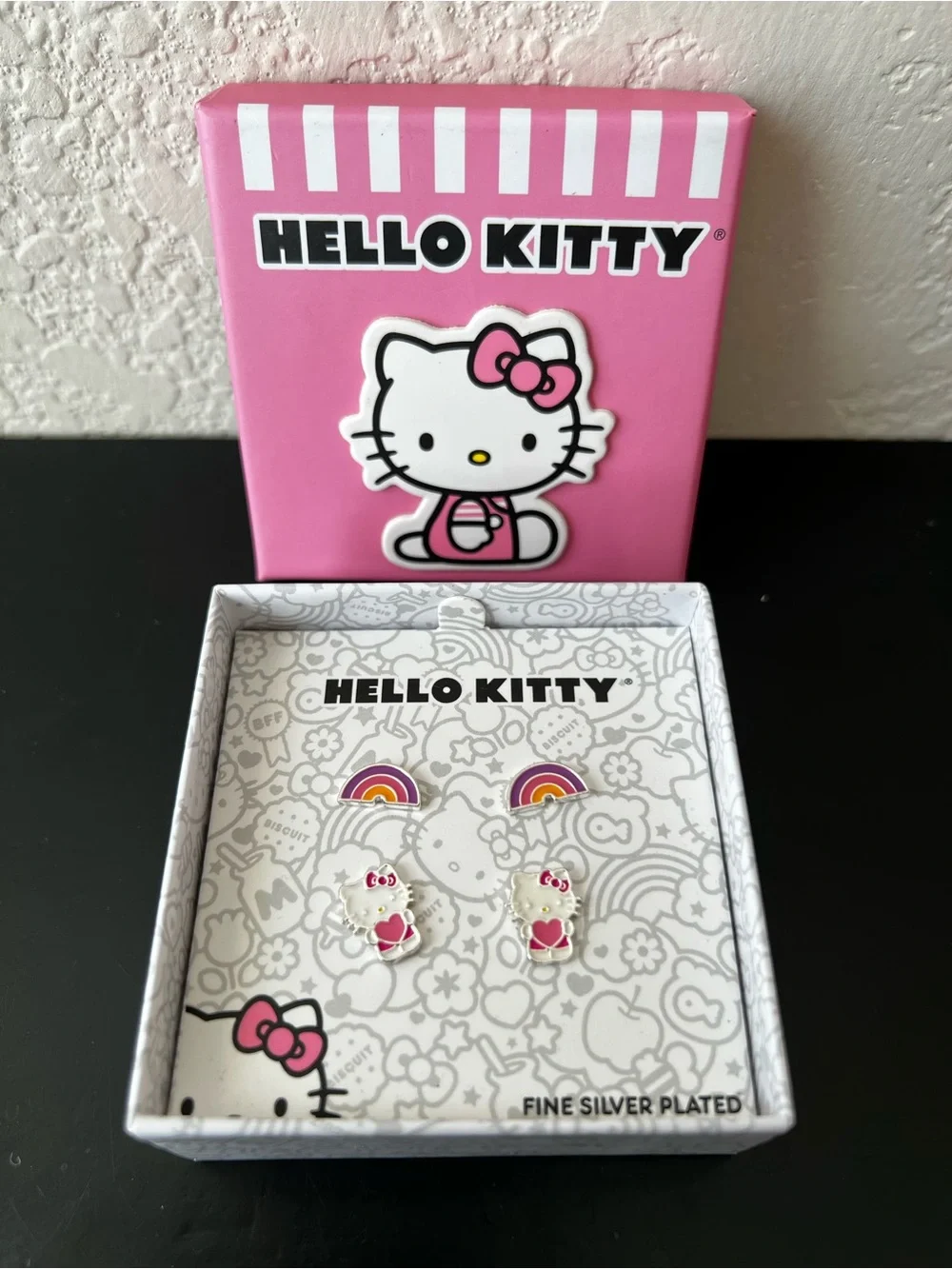 NWT Sanrio Hello Kitty Fine Silver Plated Enamel Stud Earring Duo Set
